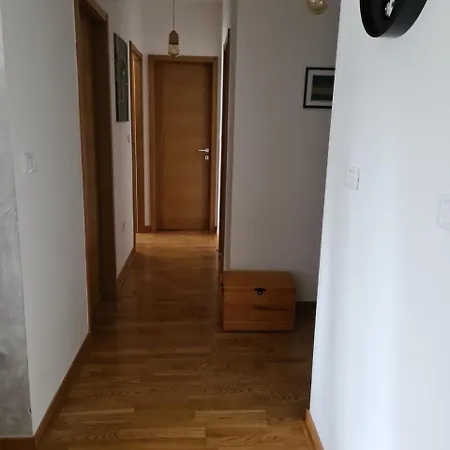 Maka * Podgorica