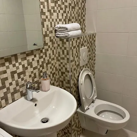 Maka * Podgorica