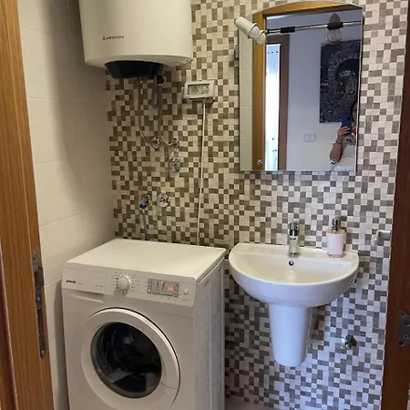 Maka Apartment